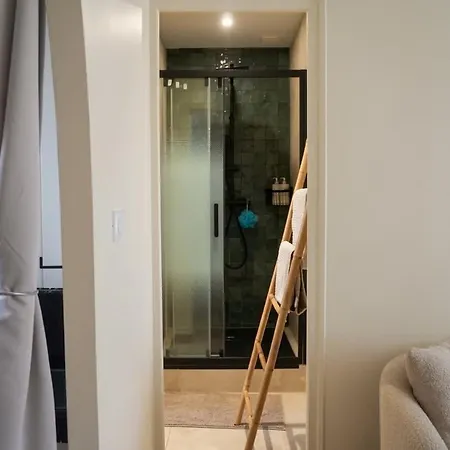 Doux Pavillon - Kalimera - Jacuzzi & Sauna Apartamento *